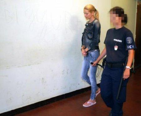 Sosyetik güzel 3 can aldı