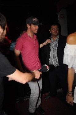 Gülben Ergen yeni yaşına Nihat Odabaşı'yla el ele girdi