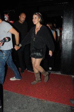 Gülben Ergen yeni yaşına Nihat Odabaşı'yla el ele girdi