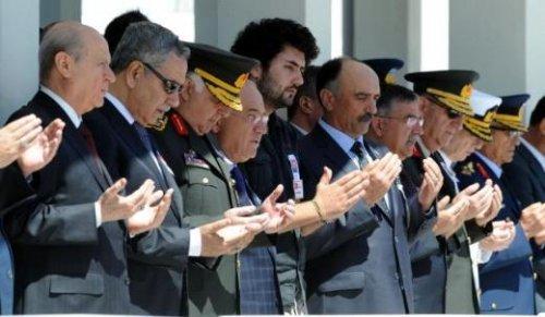 Şehit Yüzbaşı Kırıcı son yolculuğuna uğurlandı