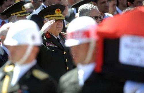 Şehit Yüzbaşı Kırıcı son yolculuğuna uğurlandı