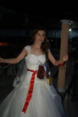 Kayseri'de geline sucuk taktılar