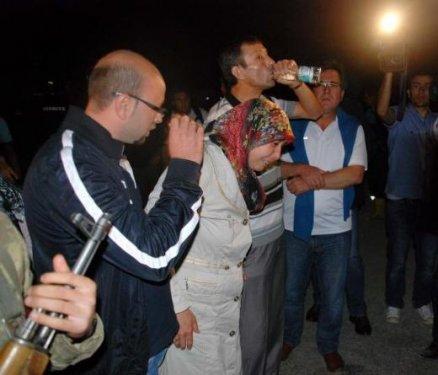 Acılı aileler Afyon'da patlama alanında