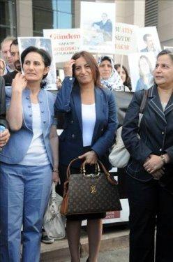 Aysel Tuğluk'un lüks 'Louis Vuitton' çantası