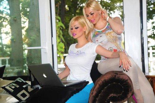 İşte Adnan Oktar'ın güzelleri