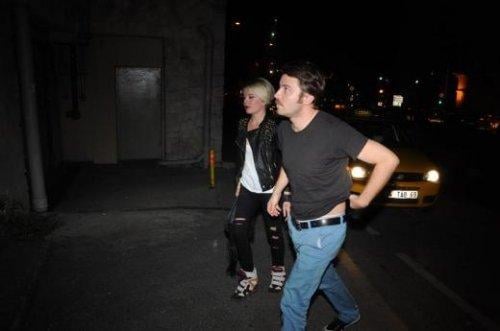 Tümer Metin'in eski eşi Tolga Güleç'le birlikte