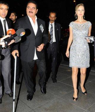 İbrahim Tatlıses tüm salonun önünde eşine hakeret etti 