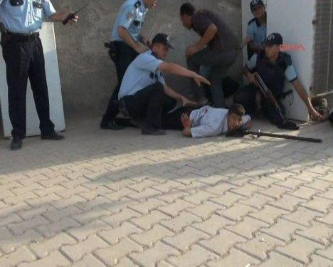 Suriye'den Akçakale'ye top mermiler atıldı