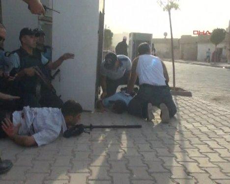 Suriye'den Akçakale'ye top mermiler atıldı