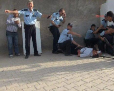 Suriye'den Akçakale'ye top mermiler atıldı