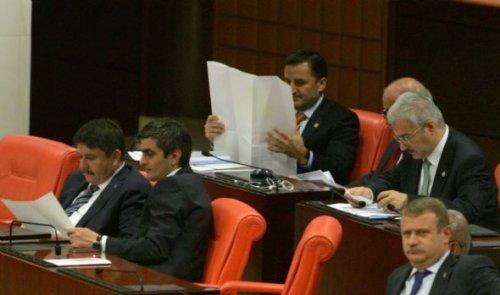 Meclis'teki Suriye tezkeresi görüşmelerinden kareler