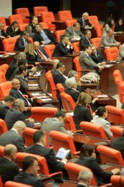 Meclis'teki Suriye tezkeresi görüşmelerinden kareler