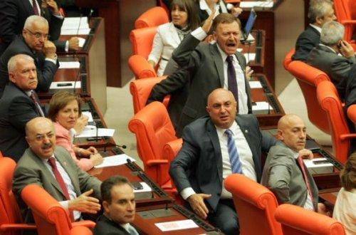 Meclis'teki Suriye tezkeresi görüşmelerinden kareler