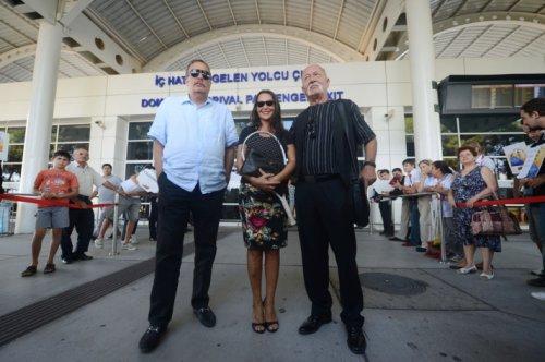 Altın Portakal'da Sultan'lı açılış