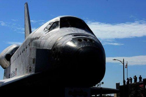 Endeavour Los Angeles sokaklarında