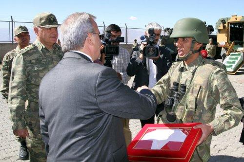 Kalekollar basına tanıtıldı