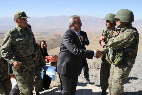 Kalekollar basına tanıtıldı