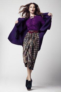 Ece Sükan'dan sıradışı pozlar