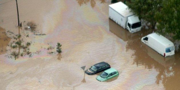 Sel Marmara ve Avşa adalarını vurdu
