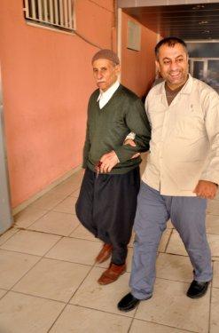 Acemi kasaplar iş başında