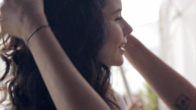 Makyajsız Beren Saat tüm gerçekliğiyle aşkını anlattı