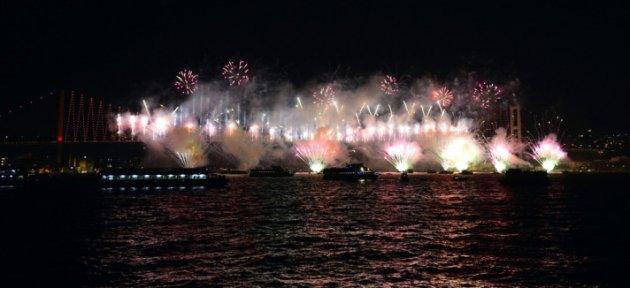 İstanbul'da Cumhuriyet coşkusu