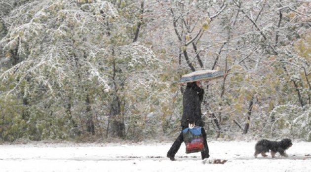 Avrupa'ya yılın ilk karı yağdı