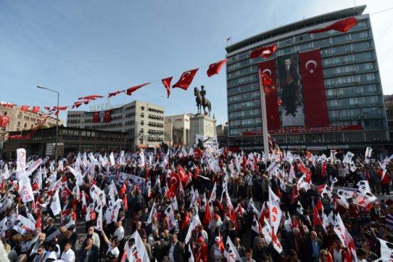 Türkiye 29 Ekim Cumhuriyet Bayramı'nı kutluyor