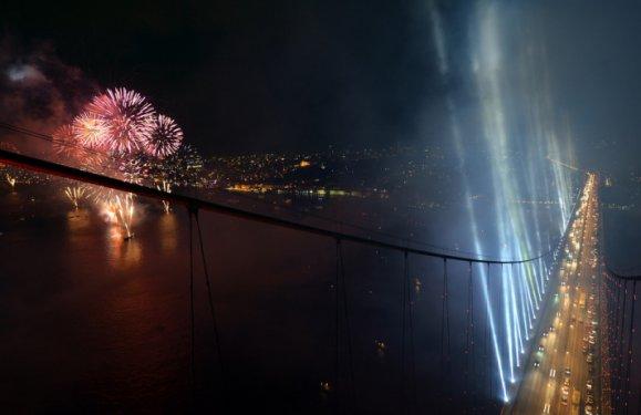 İstanbul'da görkemli Cumhuriyet bayramı kutlamaları