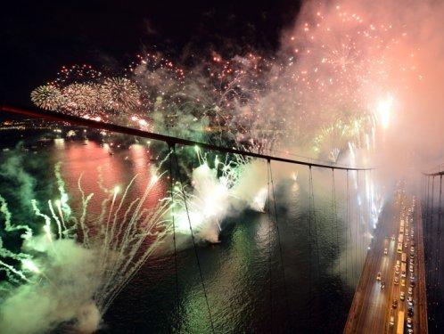 İstanbul'da görkemli Cumhuriyet bayramı kutlamaları