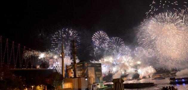 İstanbul'da görkemli Cumhuriyet bayramı kutlamaları