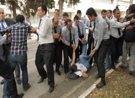 Adana'da üniversitede arbede