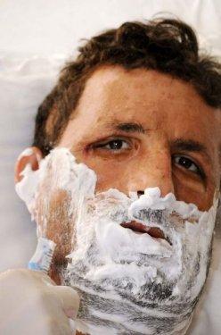 Aylar sonra Uğur Acar'ın yeni yüzü