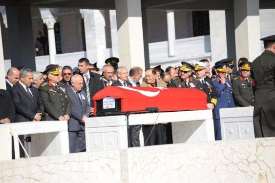 Pilot Üsteğmen Yakup Çınar Ankara'da uğurlandı