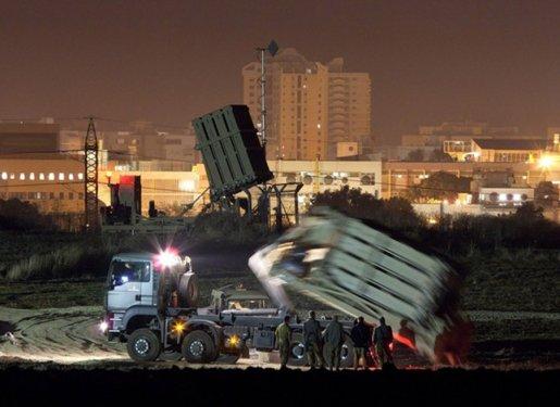 İsrail havadan-karadan Gazze'yi vurdu