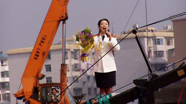 Çin'in pop yıldızı First Lady'si: Peng Liyuan