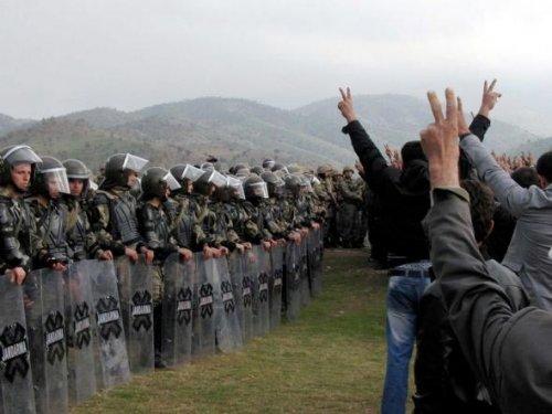 PKK'lı cenazesini helikopterle taşıdılar