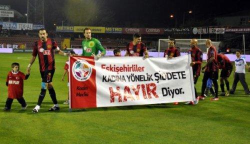 Eskişehirspor-Fenerbahçe lig maçı