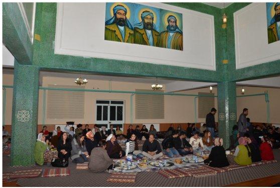 Tunceli'de Çevik Kuvvet'ten Alevi açılımı