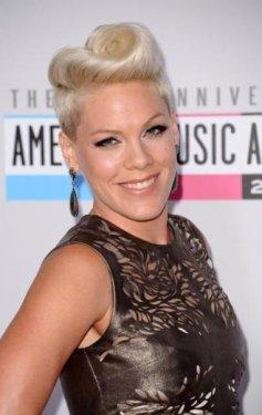 2012 Amerikan Müzik Ödülleri sahiplerini buldu