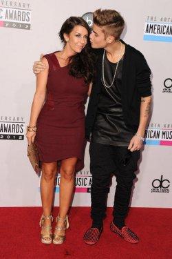 2012 Amerikan Müzik Ödülleri sahiplerini buldu