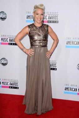 2012 Amerikan Müzik Ödülleri sahiplerini buldu