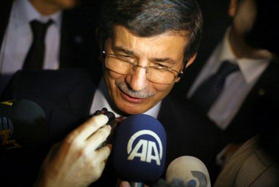 Ahmet Davutoğlu hüngür hüngür ağladı