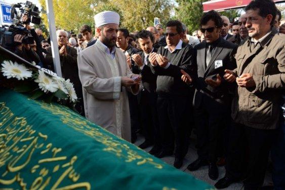 Cemil Özeren son yolculuğuna uğurlandı