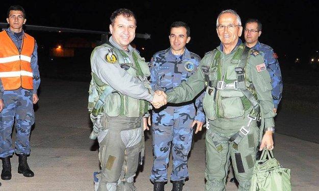 Hava Kuvvetleri Komutanı F-16 ile uçtu