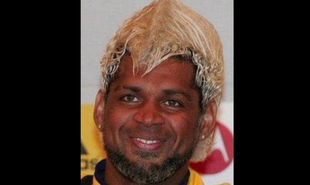 Futbolcuların en kötü saçları