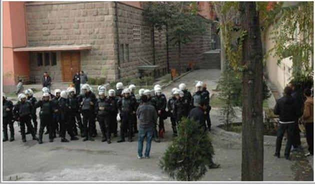 Ankara Üniversitesi karıştı