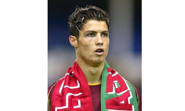 Ronaldo'nun 13 farklı saç stili