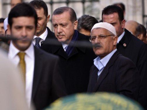 Erdoğan Said Nursi'nin talebesini uğurladı