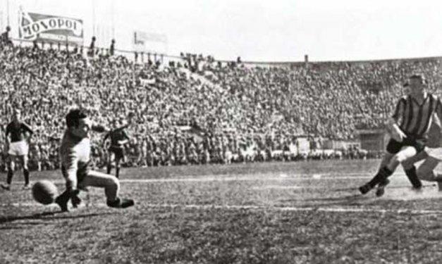 Her 10 yılın en iyi futbolcuları 